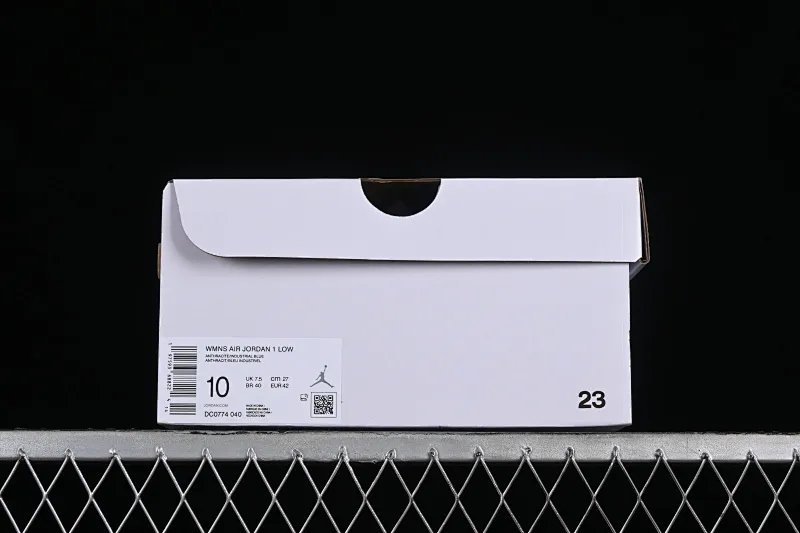 All categories Air Jordan Jordan series basketball shoes Air Jordan 1 Low G version pure original Air Jordan 1 Low AJ1 Joe 1 black gray blue hook low-top cultural basketball shoes DC0774-040